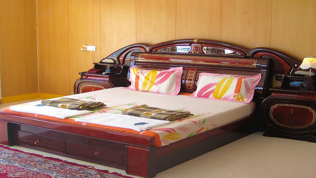 Hotel Sri Saravana ราเมศวาราม ภายนอก รูปภาพ